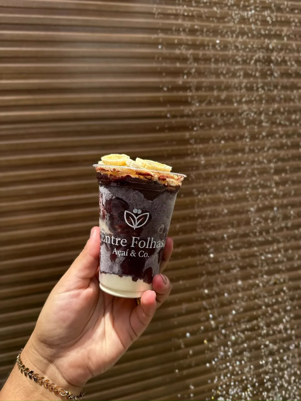 Açaí artesanal Entre Folhas — delivery em Lorena SP
